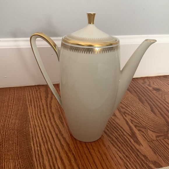 Vintage Demitasse set - Picture 4 of 9